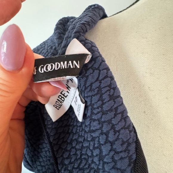 Elizabeth & James Navy Sheath Dress w/ Chic Cutouts – Bergdorf Goodman Exclusive - Picture 12 of 17